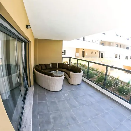 Family Albur Village Ii Apartment
